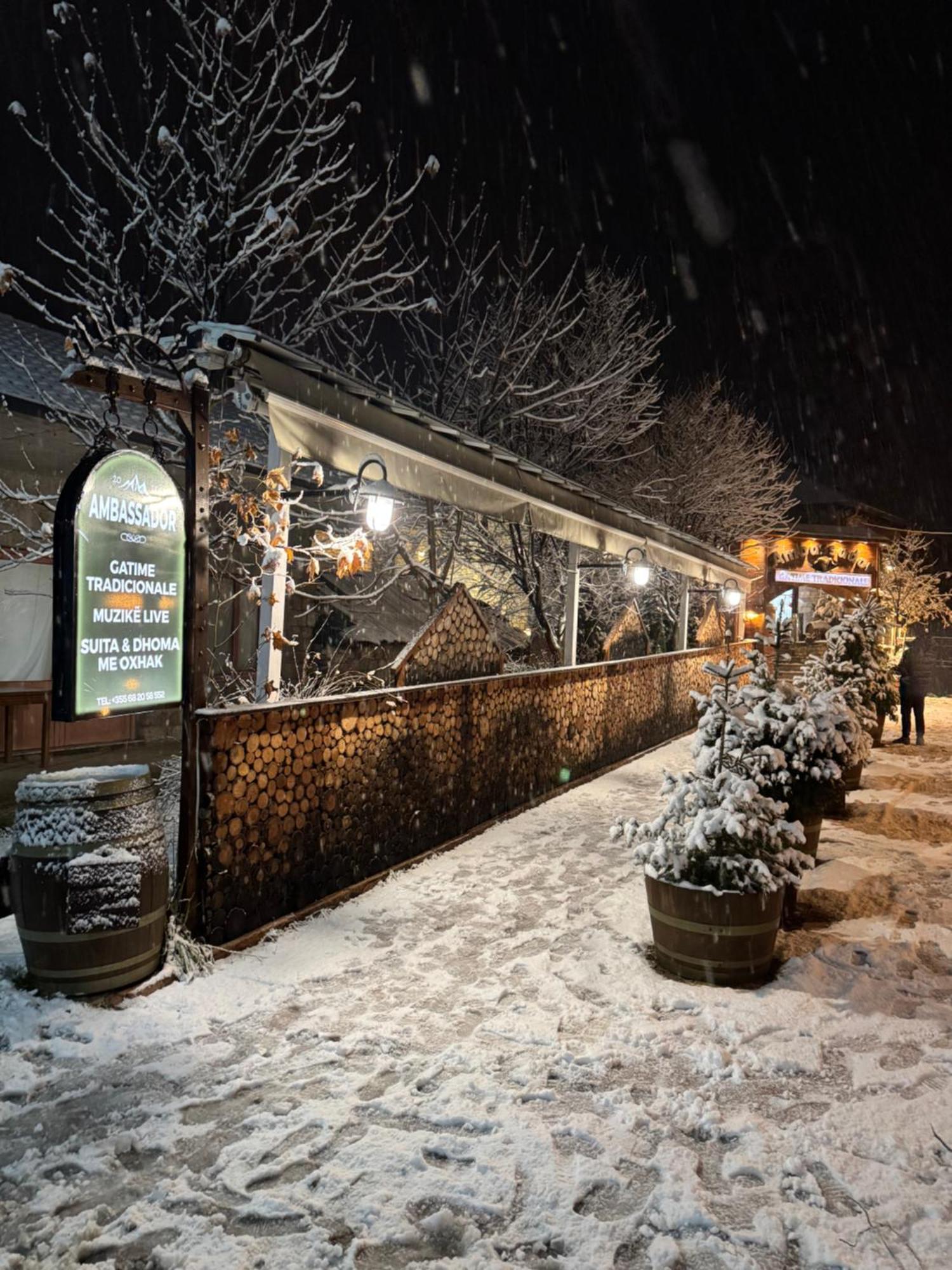Hotel Ambassador Voskopoje Exterior photo